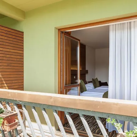 Equitana Hotel