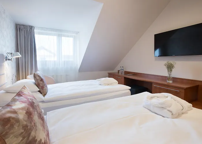 Equitana Hotel 4*